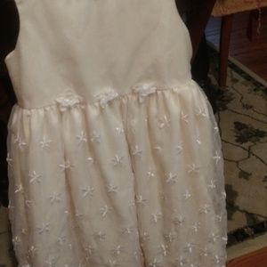 Little Girl's Summer  Dress  5 t